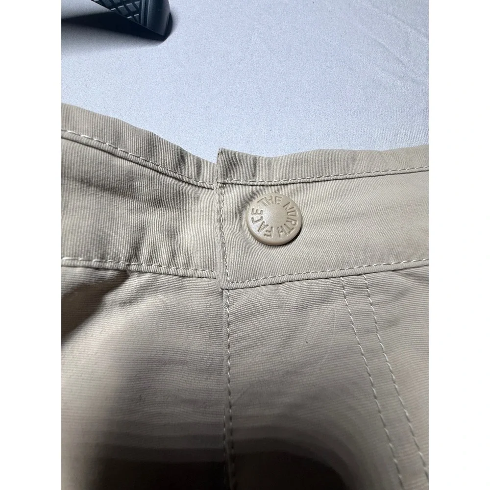 The North Face Mens Cargo Shorts 36 Tan Khaki Nylon Hiking Outdoor Travel A4J0